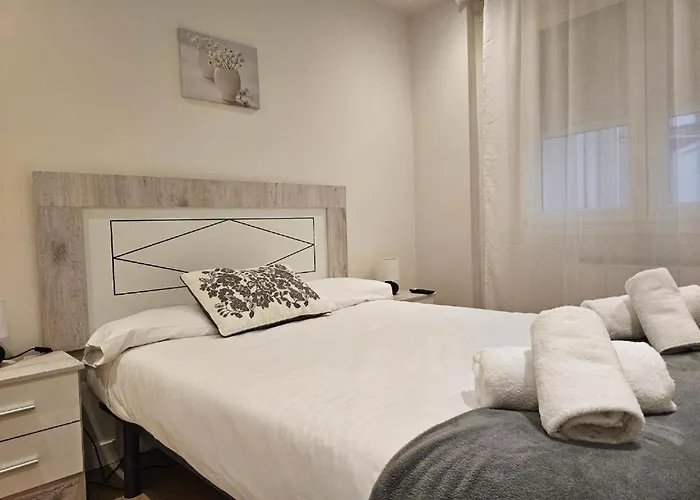 628a En El Barrio De La Sidra * Oviédo